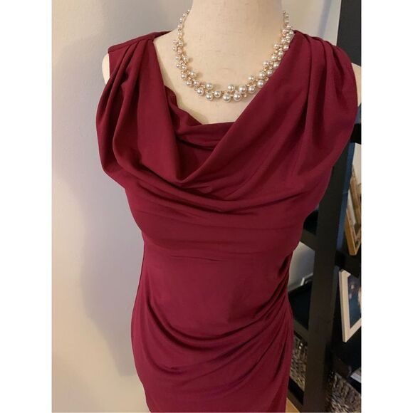 Red/Burgundy Ann Taylor dress mini size 4p stretchy - Picture 4 of 6
